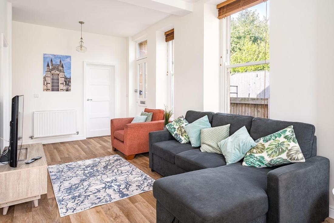 Spacious 2 Bedroom House With Stunning Views Bath Exteriör bild