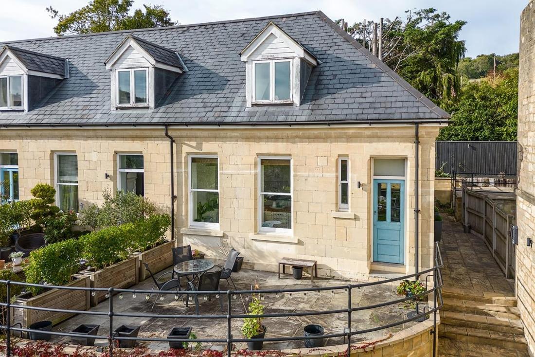 Spacious 2 Bedroom House With Stunning Views Bath Exteriör bild